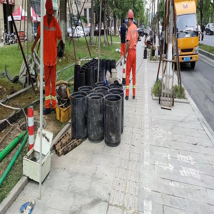 科尔沁右翼中管道短管置换修复