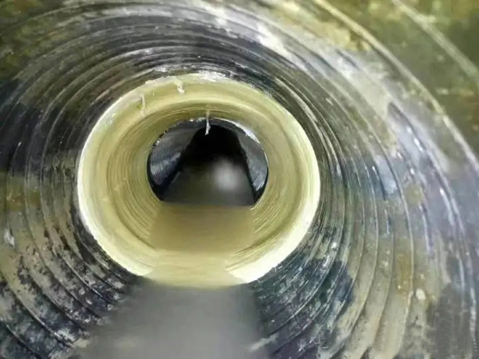 科尔沁右翼中内衬修复法通常适用于哪些类型的断面管道